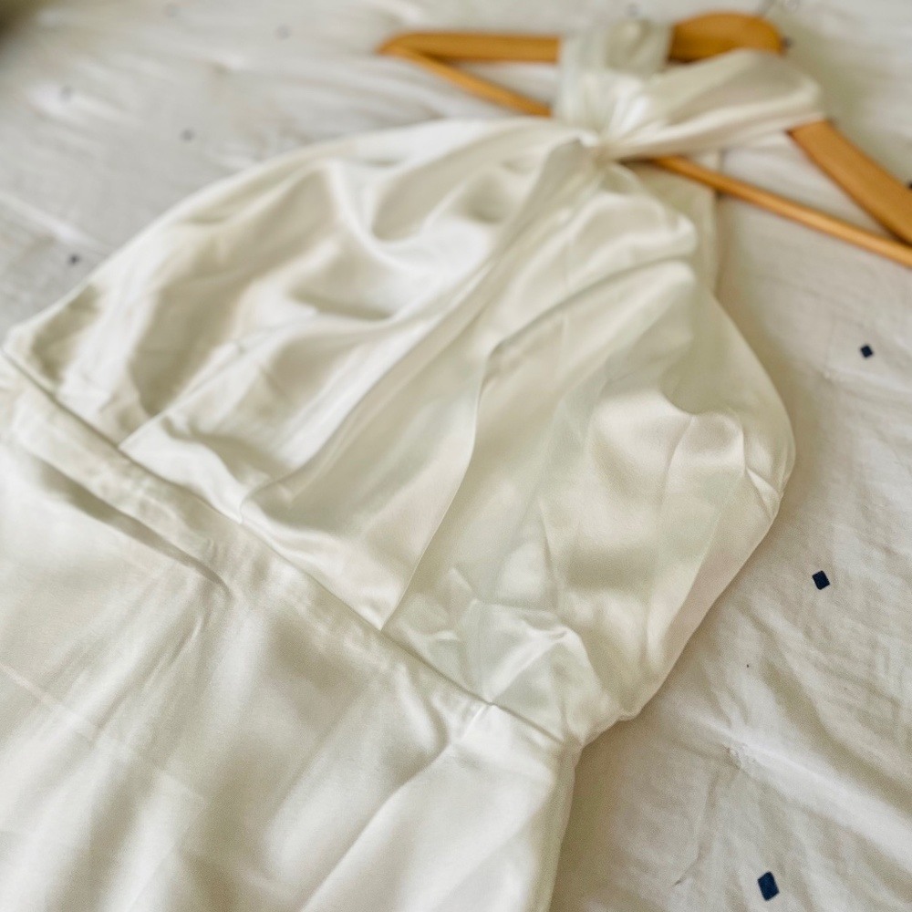 Ivory Halter Twist Dress — Lulu’s — NWOT